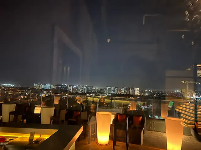 ALT Rooftop Bar & Lounge