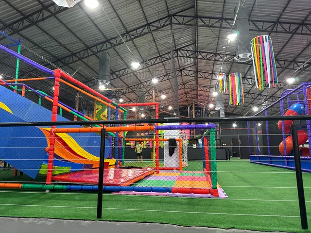 JJ Park Jump and Joy Diversões