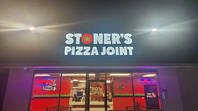 Stoner's Pizza Joint Deltona