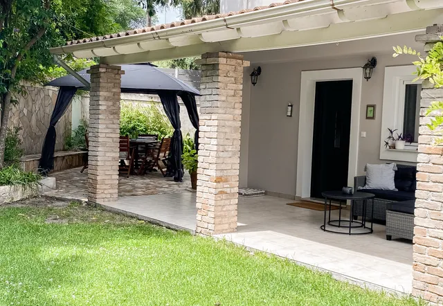 Kaloudis Apartments & Studios