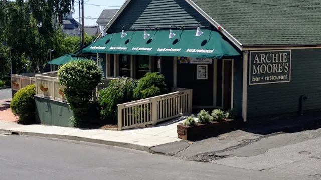 Archie Moore's Bar & Restaurant