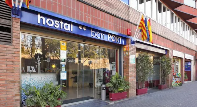 Hostal Yomo BCN Port