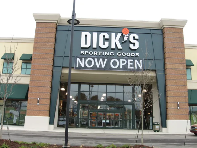 DICK'S Sporting Goods