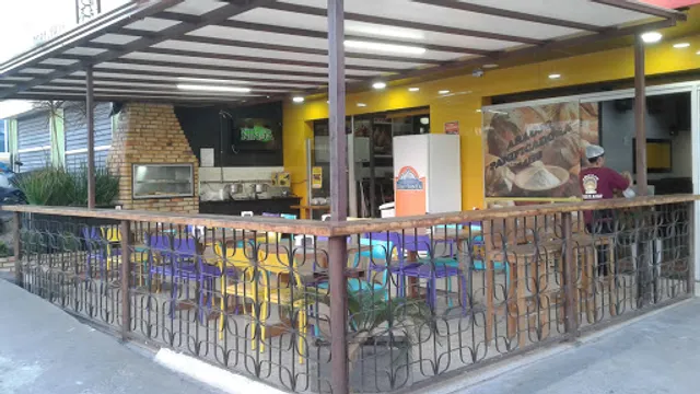 Araújo Panificadora Lanchonete E Pizzaria 24H