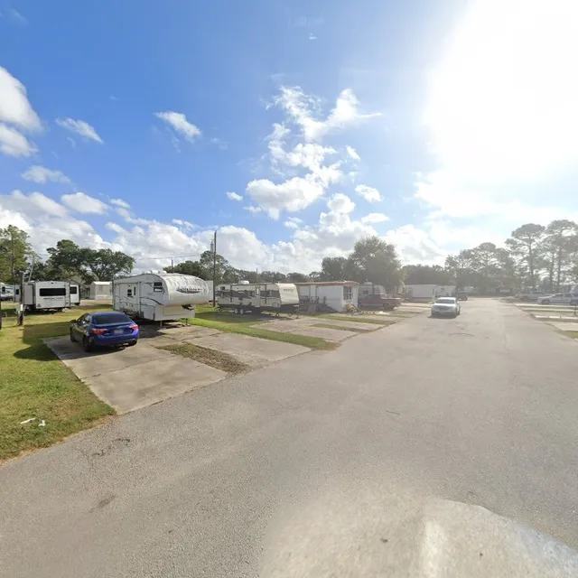 Central Mobile Village