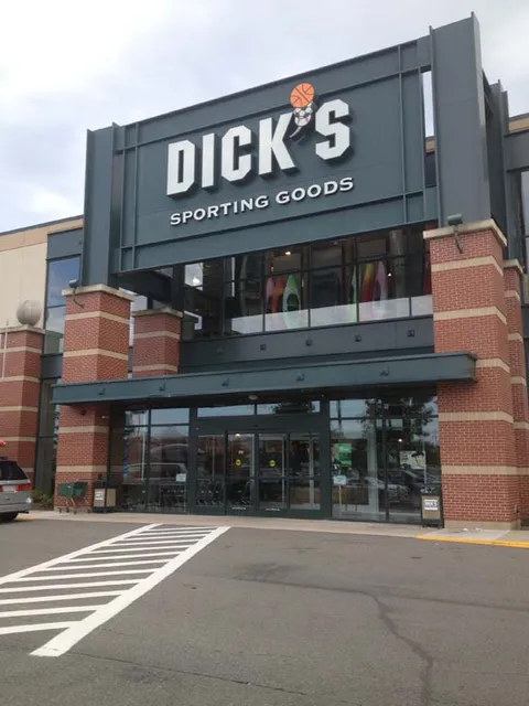 DICK'S Sporting Goods