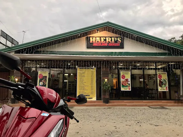 Haeri's Sizzling House