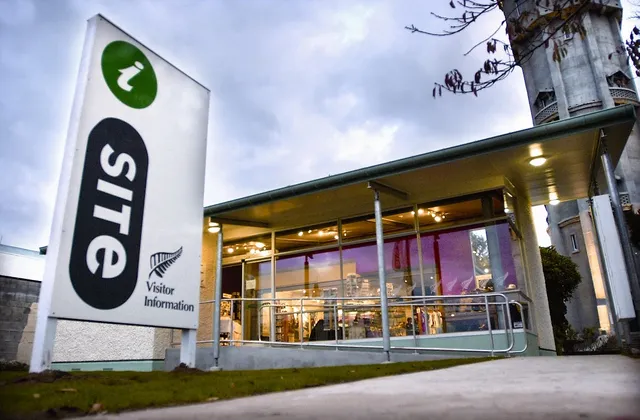 Shosha Hawera Vape Shop in North Island, New Zealand - reviews,open  hours,photo spots, things to do | WanderBoat AI Trip Planner