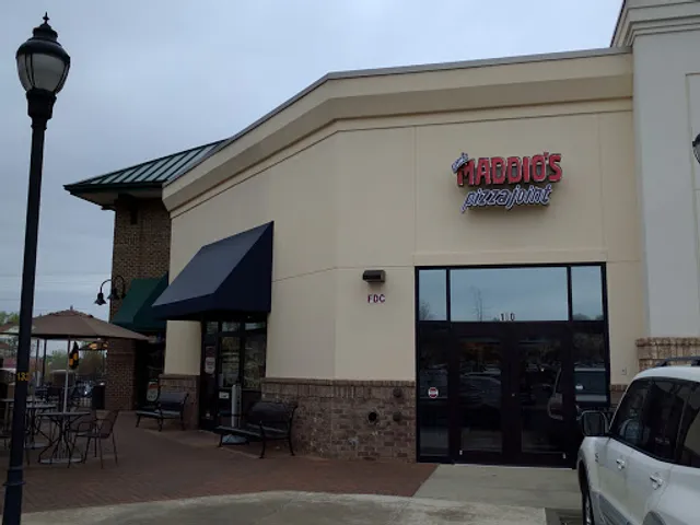 Uncle Maddio's Pizza