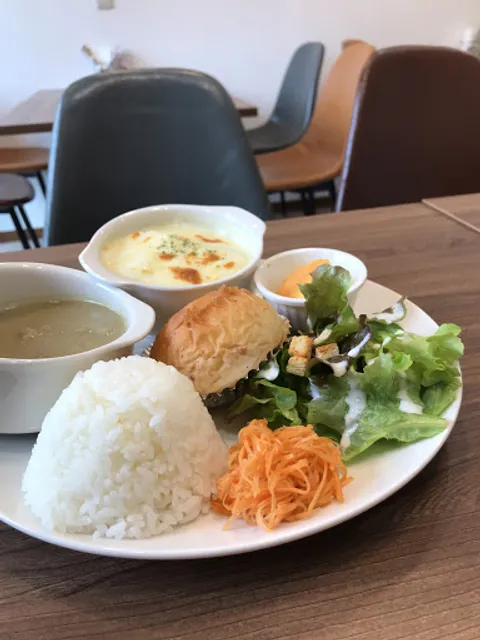 MIKE CAFE ミケカフェ