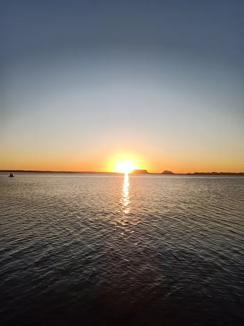 Breezy Island Resort