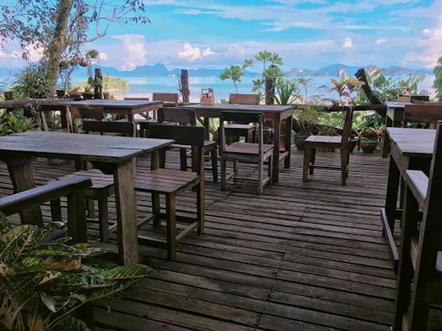 Tha Khao Bay View Restaurant