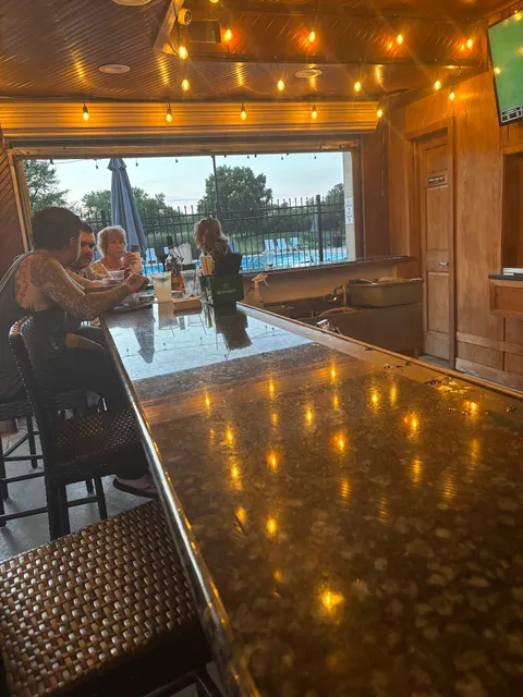 Eagle Pointe Restaurant & Bar