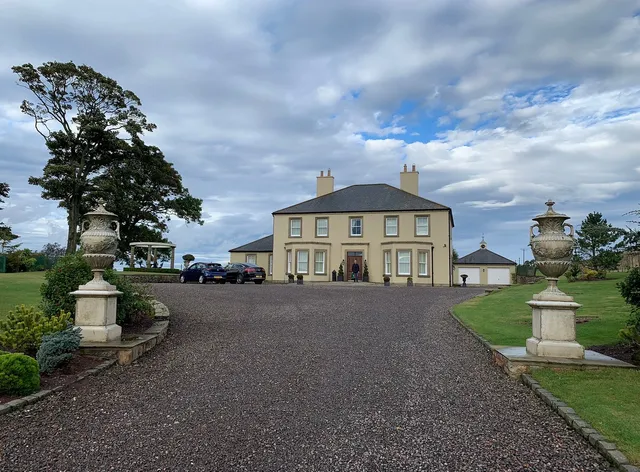 West Longridge Manor and Garden House