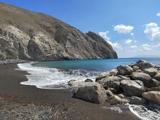 Perissa Beach
