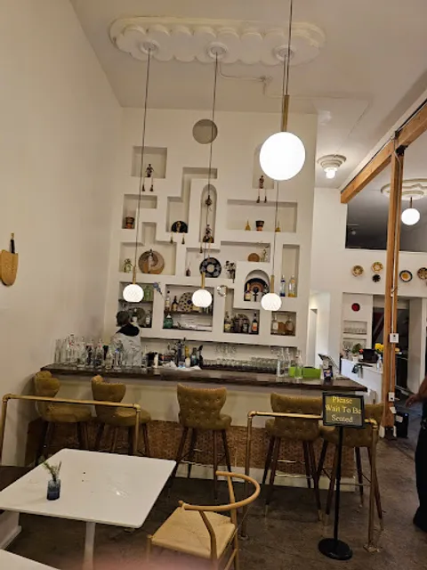 Gold Coast Ghal Kitchen