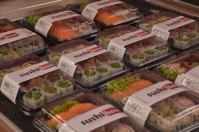 SUSHI BOX by Toshio - Big Lar Miguel Sutil