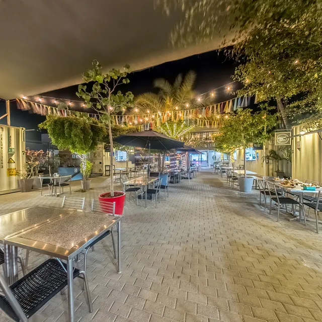 MEGUMI & SHIRO Sushi & Ramen