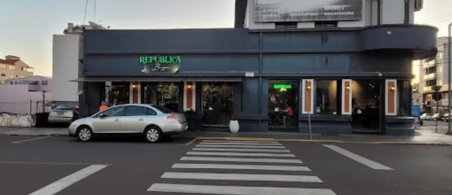 República Resto Bar
