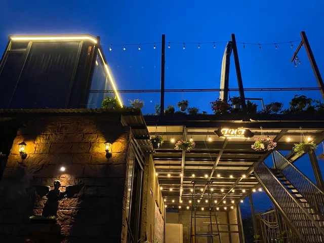 TNT Homestay & Coffee