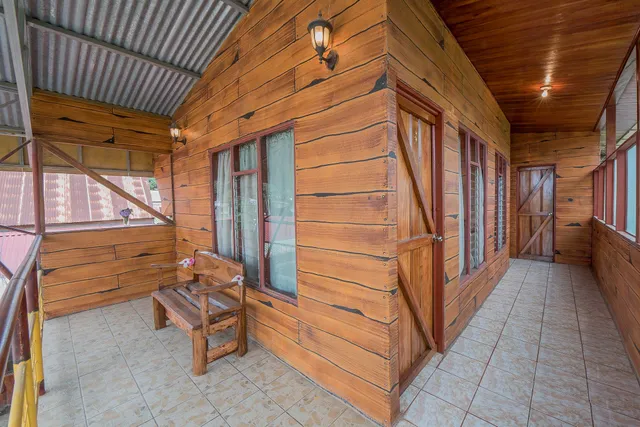 Cabinas Monteverde Paraiso