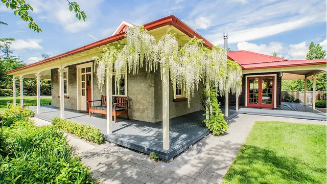 Hartley Homestead Boutique Bed & Breakfast