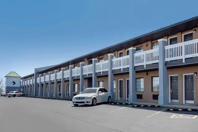 Econo Lodge Lexington Southeast