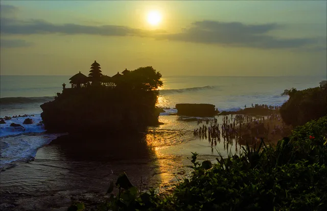 Tanah lot sunset point