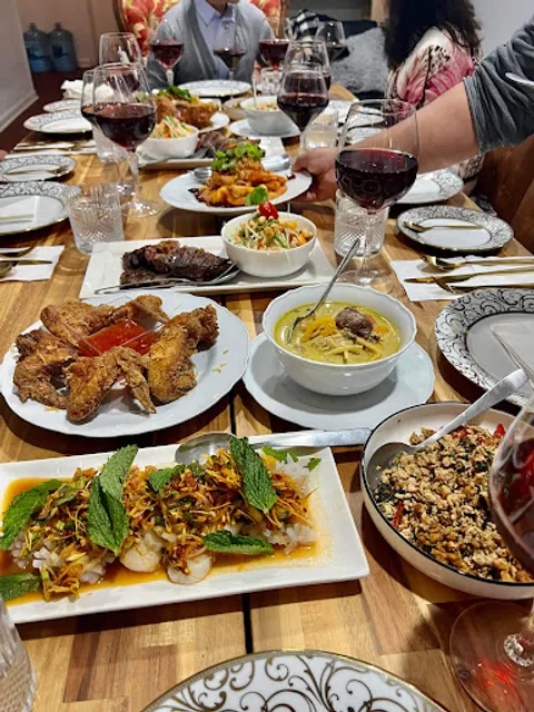 Na Rath Restaurant, Catering & Flowers