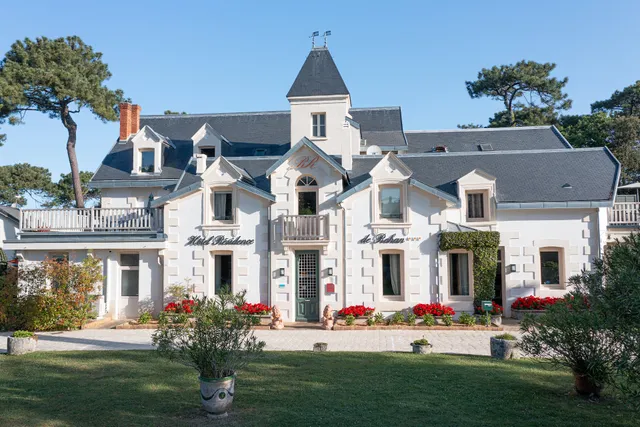 Hôtel Résidence de Rohan Relais du Silence