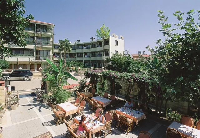 Kleopatra Side Hotel