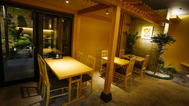 うなぎ割烹 石水庭 横内