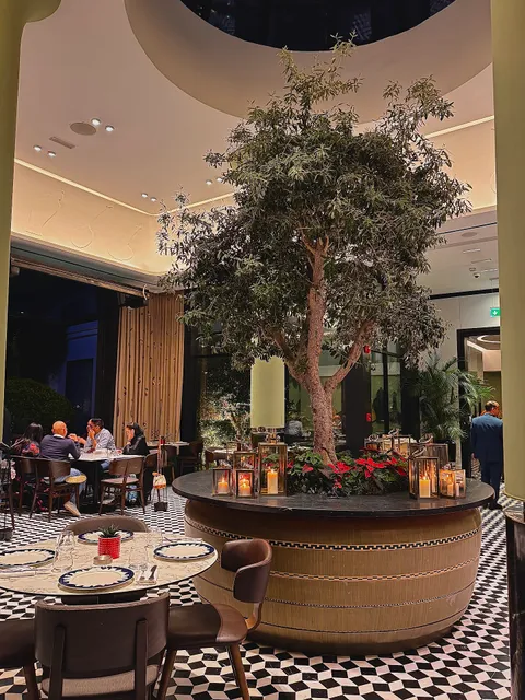 Em Sherif Cafe Abu Dhabi