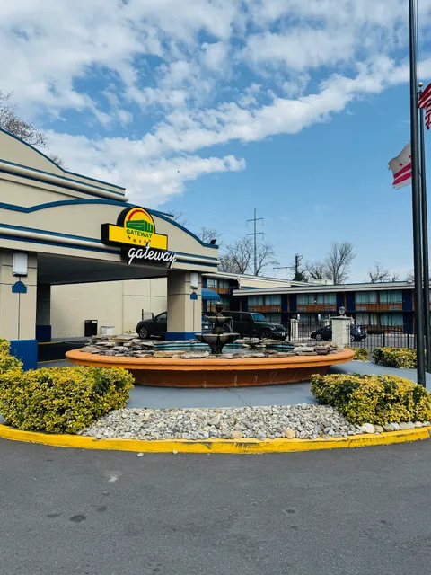 Gateway Hotel
