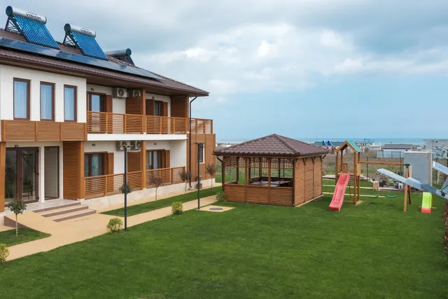 PENSIUNEA EVIA CORBU