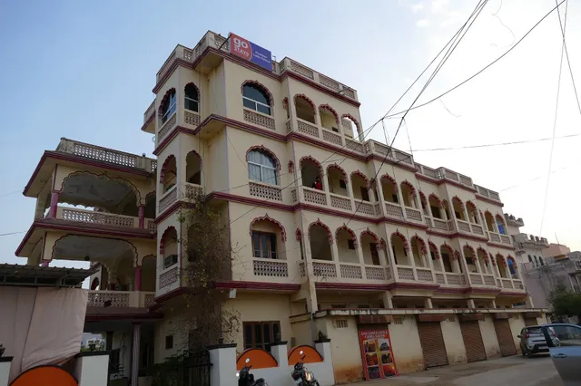 Hotel Pushkar Palace
