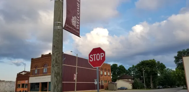 Graceville Bar & Lounge