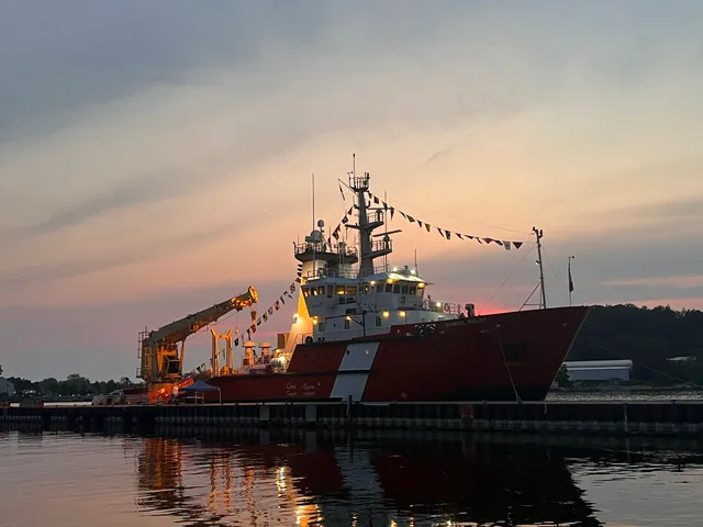 Grand Haven Coast Guard Festival