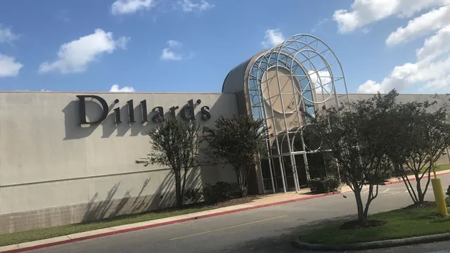 Dillard's Clearance Center