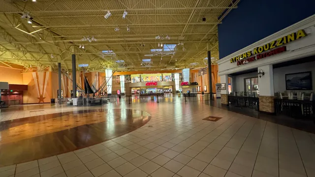 AMC Sugarloaf Mills 18