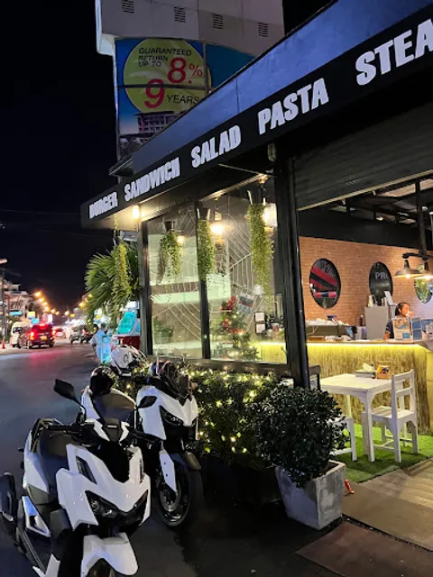 HASH Burger and More