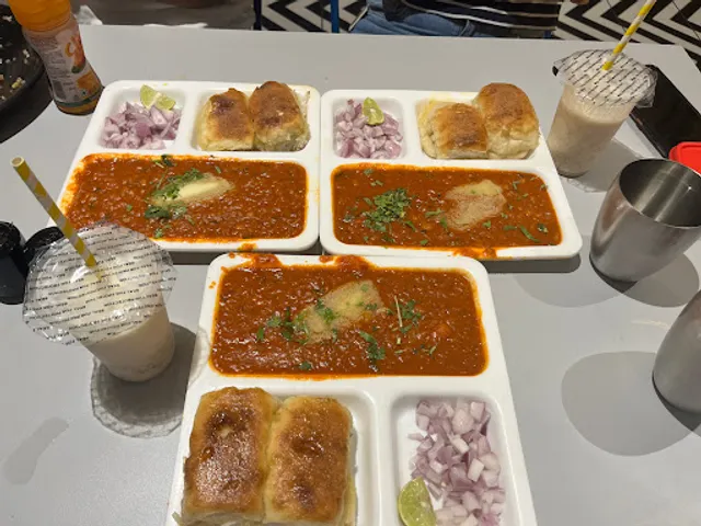 Kaka ni bhaji pav & fast food || Best Fast Food Restaurant, Pav Bhaji Restaurant, Restaurant, Chinese Restaurant In Vadodara