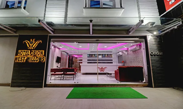 Treebo Orion Sapphire