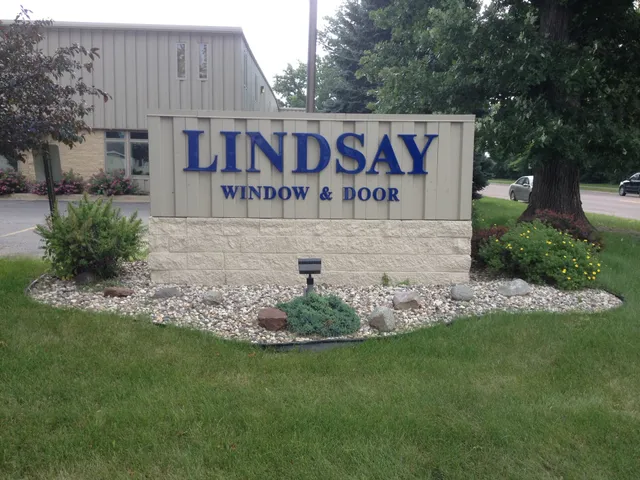 Lindsay Windows