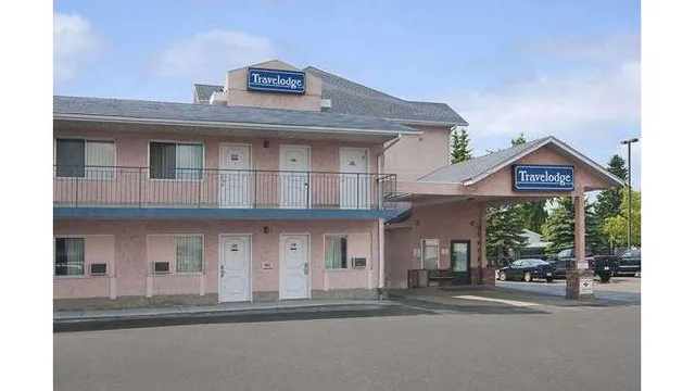 Travelodge by Wyndham Edmonton Airport