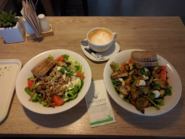 dean&david | Bowls, Salate, Curries & Snacks in der Bremer Altstadt