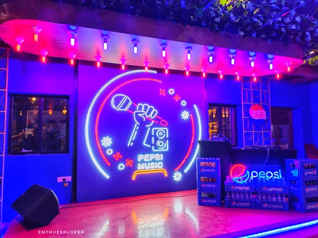 ITALY Pavilion Boulevard World