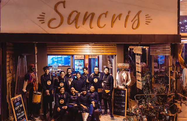 Sancris Restaurant Bar