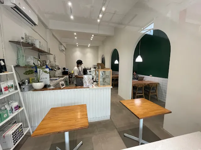 Titik Koma Citraland G-Walk