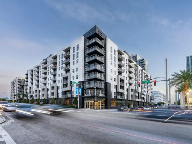 Modera Douglas Station